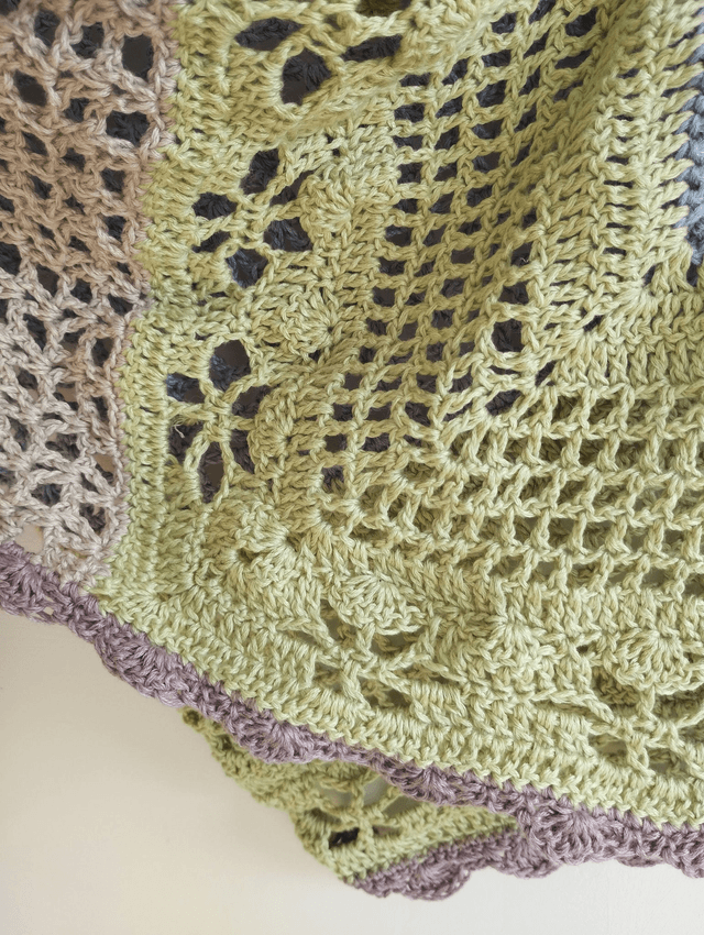 Châle motif floral Hydrangea